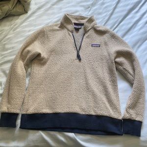 Size Medium, Unisex, Patagonia Sweater